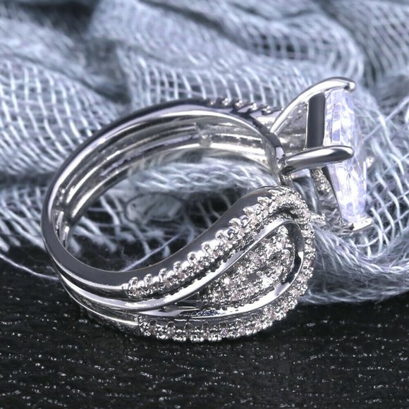 Adjustable 925 Silver Square Shape White Sapphire - Picture 7 of 8